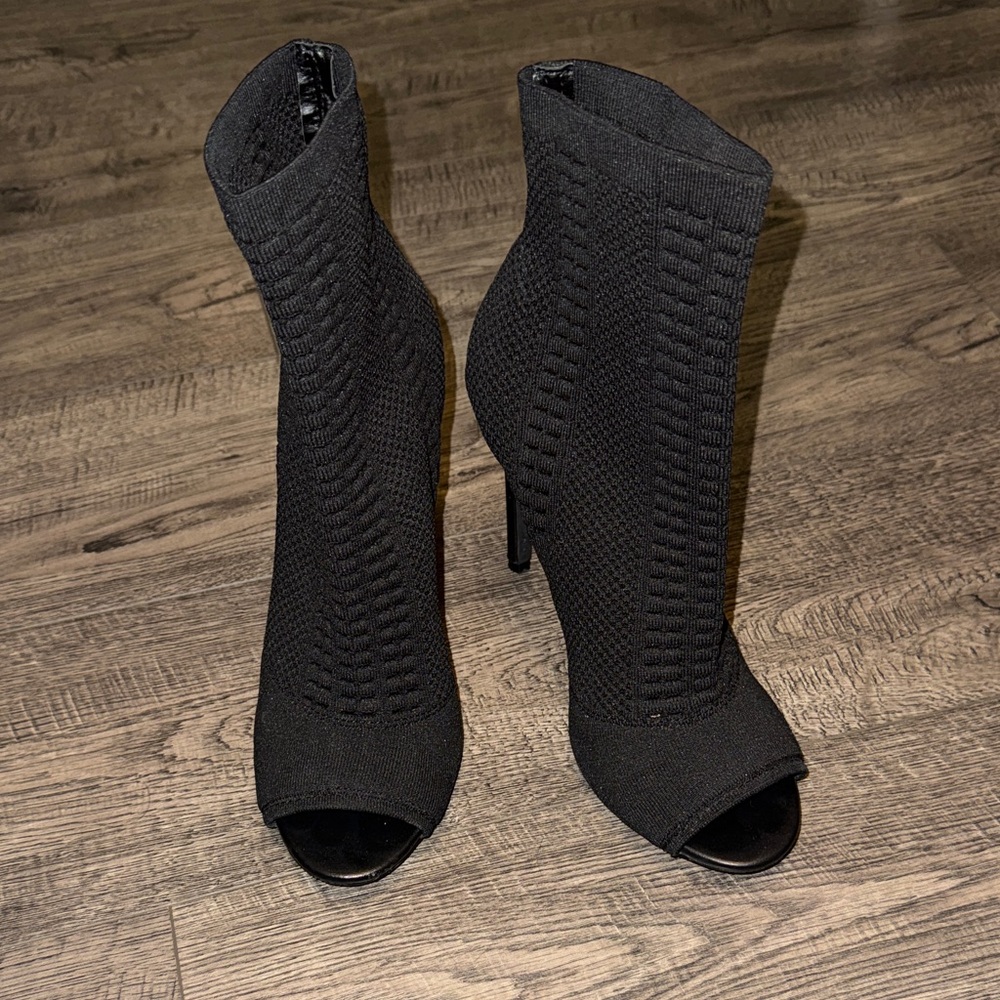 Steve Madden - CANDID Booties